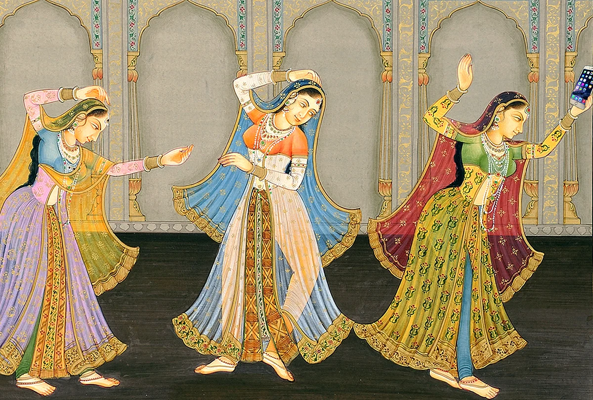 When the girls are out having fun and someone announces a selfie, everyone becomes attentive. (Photo Courtesy: Tumblr/<a href="http://selfiegods.tumblr.com/">Gods taking Selfie</a>)