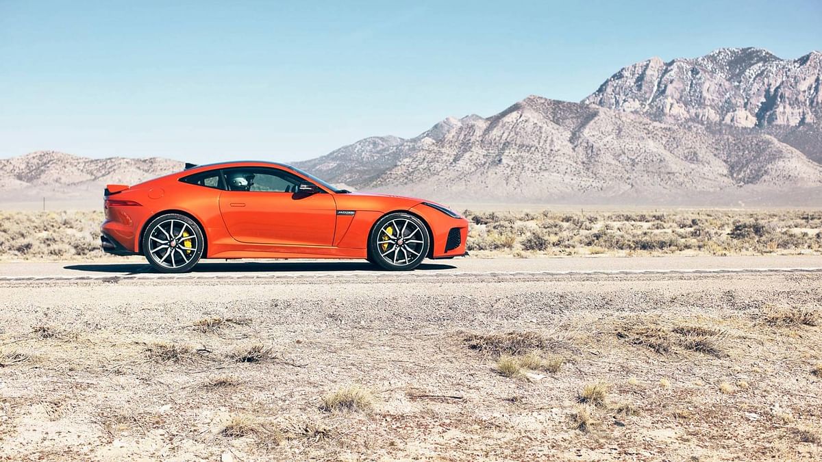 Michelle Rodriguez hit a mind-blowing speed of 320 km/h in Nevada, on the fastest Jaguar ever – the F-Type SVR.