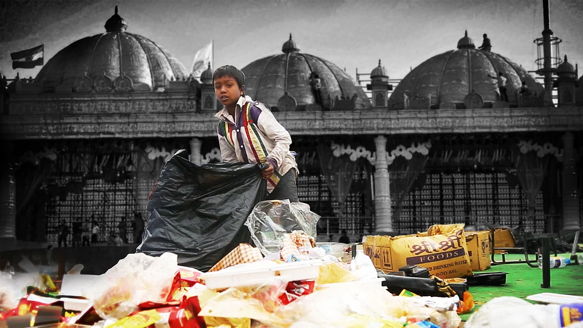 Sri Sri, Why Are RagPickers Left to Clean Art of Living’s Mess?