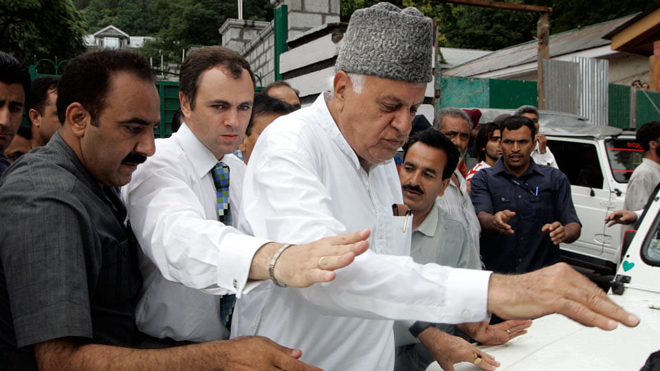 Former Jammu and Kashmir Chief Minister Farooq Abdullah is almost certain to win. (Photo: Reuters)