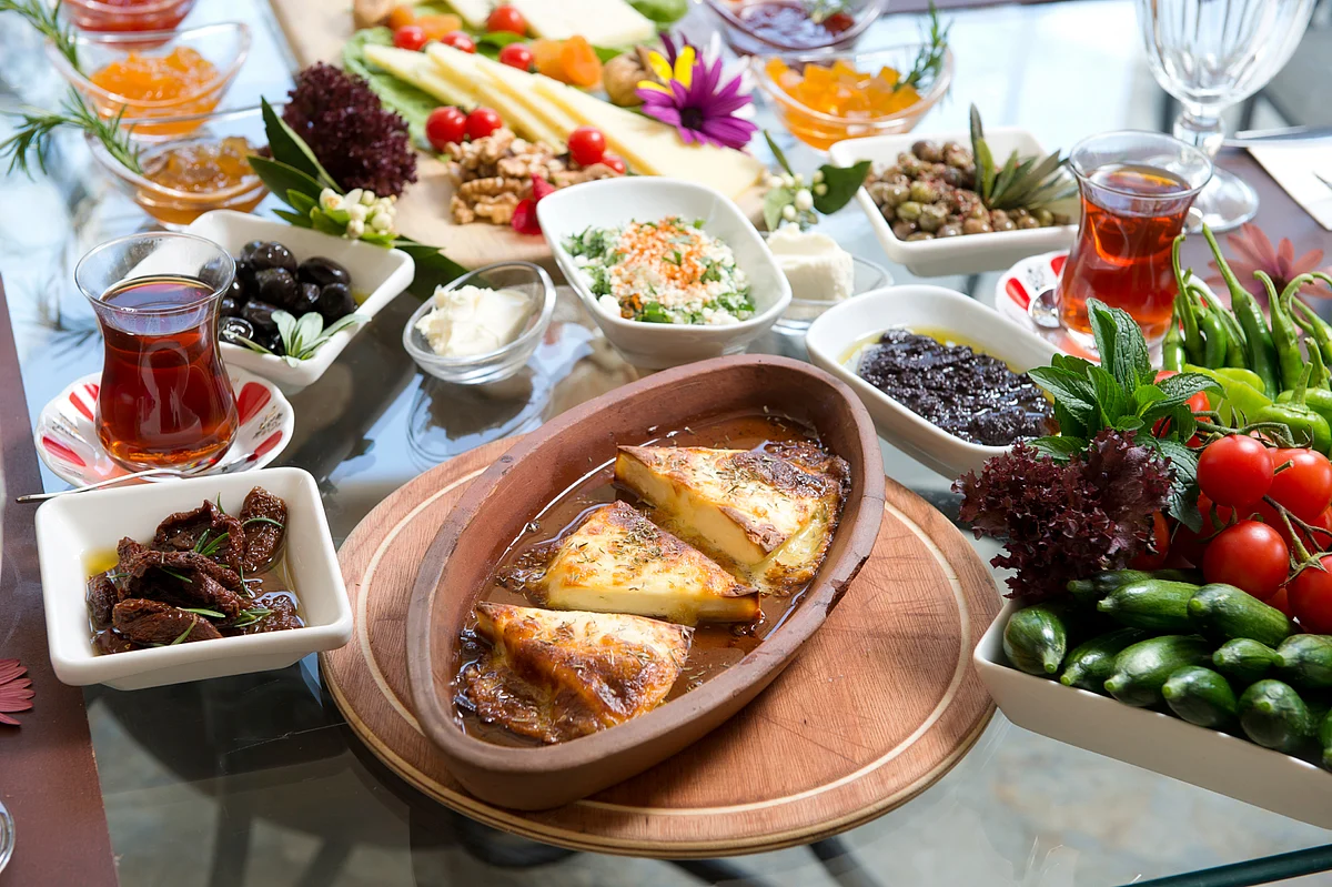 Let food work its magic. (Photo: iStockphotos)