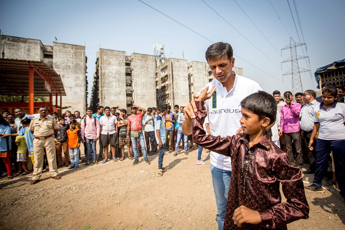 Former Indian captain Rahul Dravid visited one of the most impoverished slums of Mumbai to meet a few youngsters.