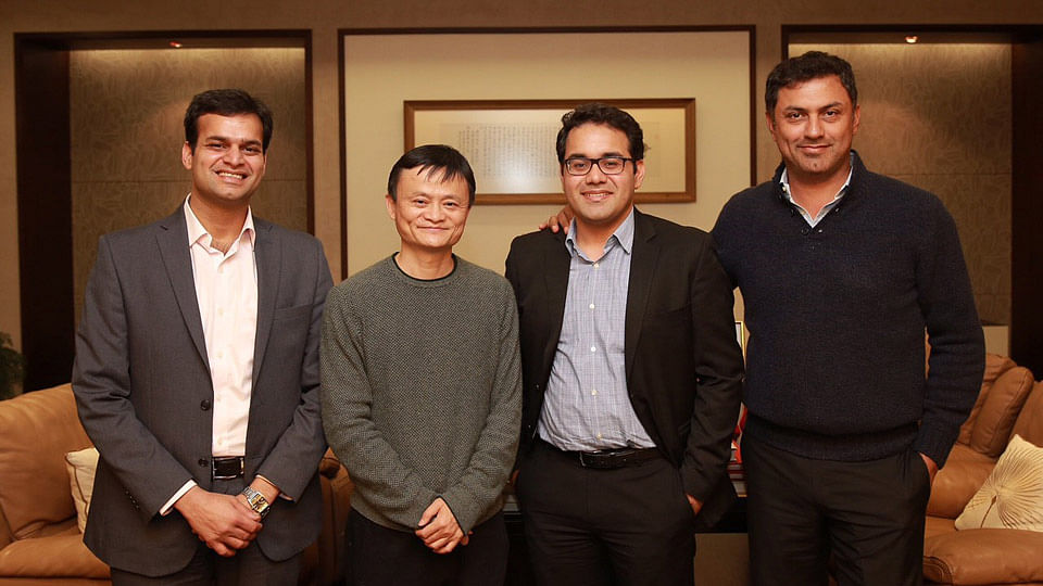 (L-R) Rohit Bansal, Co-founder, Snapdeal; Jack Ma, Founder and Executive Chairman of Alibaba Group; Kunal Bahl, CEO and Co-founder, Snapdeal and Nikesh Arora, Vice-Chairman, SoftBank. (Photo: Snapdeal)