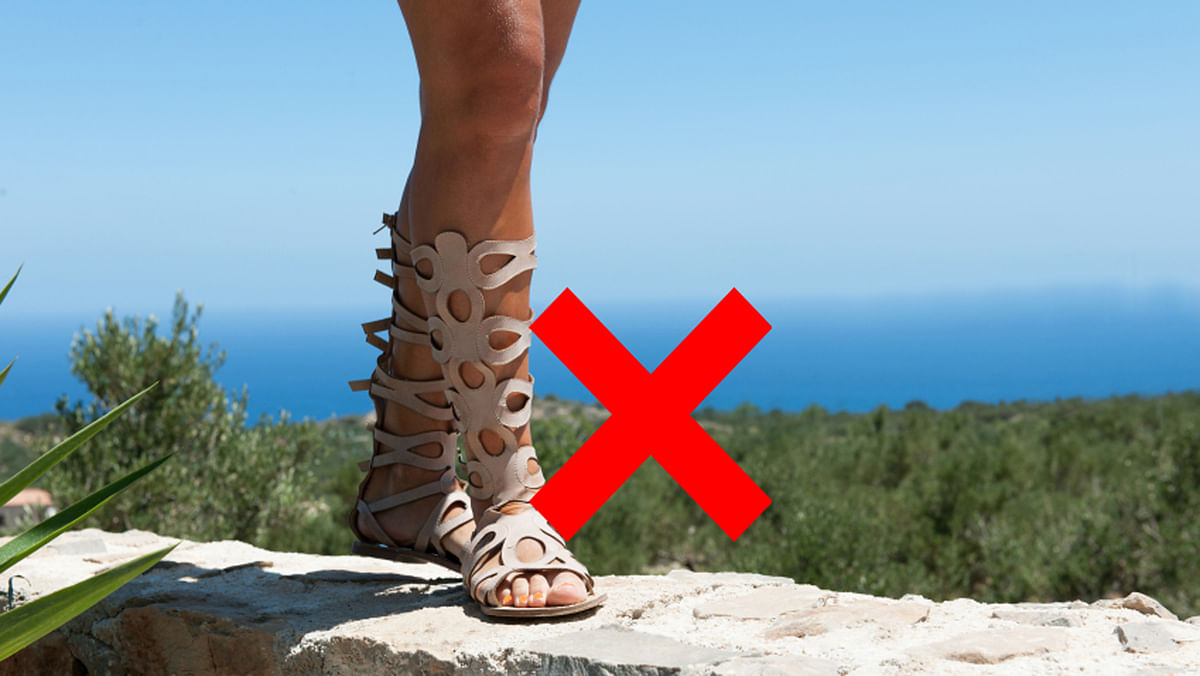 Are you a short girl who hates heels? These 7 style secrets will help.