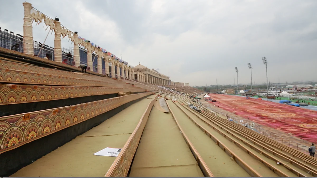 Contractors are taking down the 40ft stage. (Photo: Sanjoy Deb)