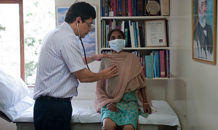 In 2011, Dr Zarir Udwadia of Hinduja Hospital, reported in a medical journal that he had four TB patients that were resistant to all types of treatment. In a couple of months, there were 15 such cases (Photo: Hinduja Hospital)
