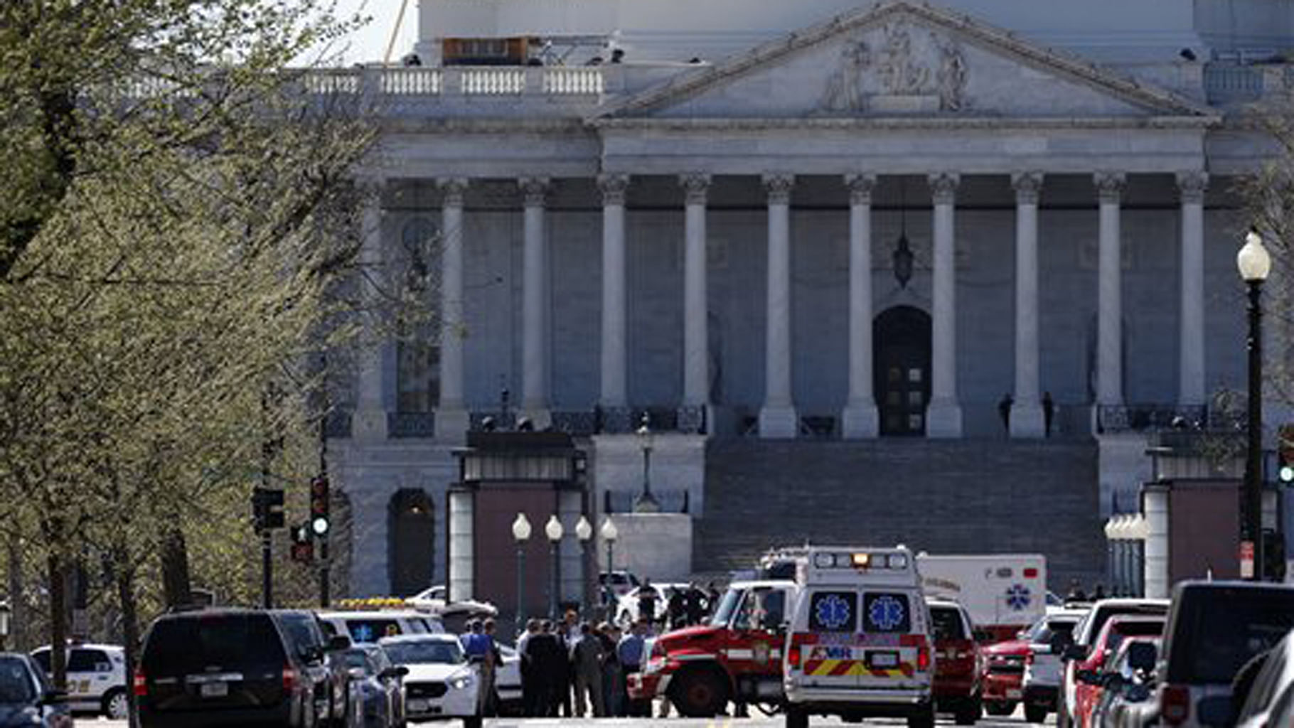 Law Enforcement and rescue vehicles are seen on Capitol Hill in Washington, Monday, March 28, 2016, after a U.S. Capitol Police officer was shot at the Capitol Visitor Center complex. (Photo: AP)