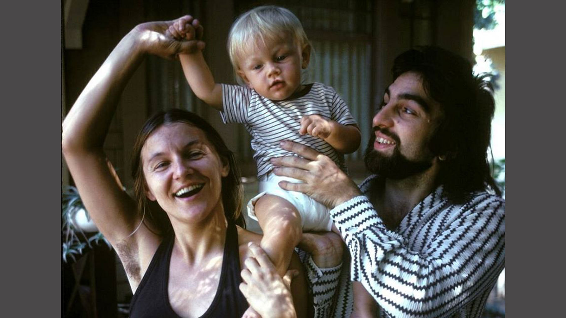 An old photograph of Leonardo DiCaprio with his parents shared by ‘History In Pictures’ on their Facebook page (Photo courtesy: Facebook)