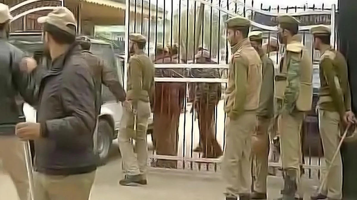 CRPF personnel deployed at NIT Srinagar. (Photo Courtesy: ANI)
