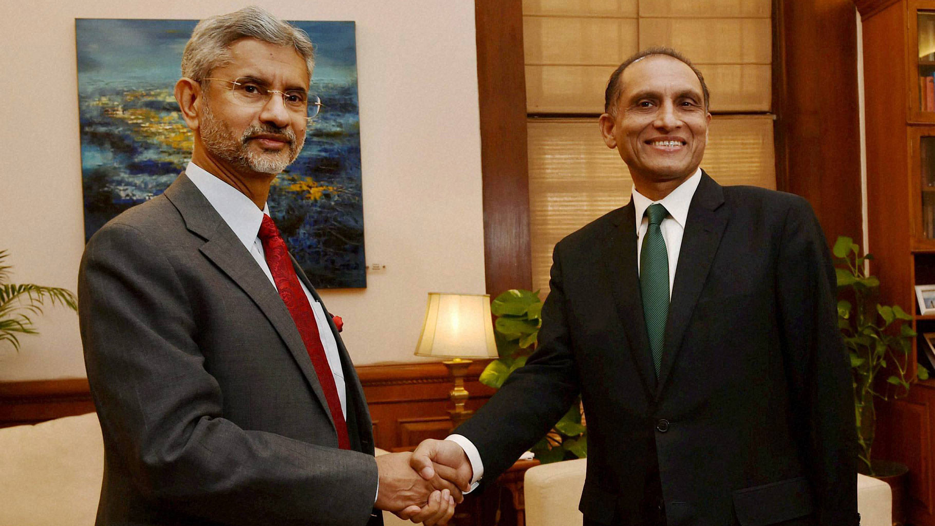 Foreign Secretary S Jaishankar ( right ) with his  Pakistani counterpart Aizaz Ahmad Chaudhry before a meeting at  South Block  in New Delhi on Tuesday , 26 April 2016. ( Photo : PTI )&nbsp;
