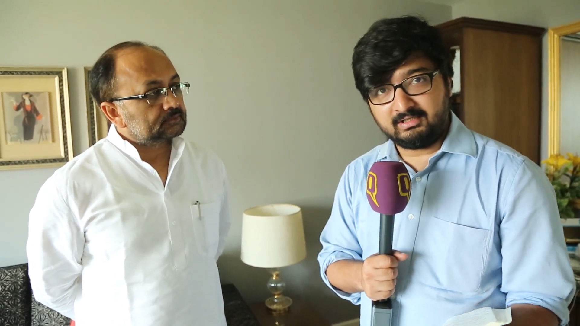 

The Quint caught up with BJP National Secretary and in-charge of their West Bengal campaign Sidharth Nath Singh. (Photo: <b>The Quint</b>)