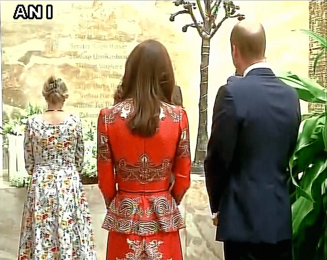 Britain’s Royal Couple pays tribute to 26/11 terror attack victims in Mumbai.