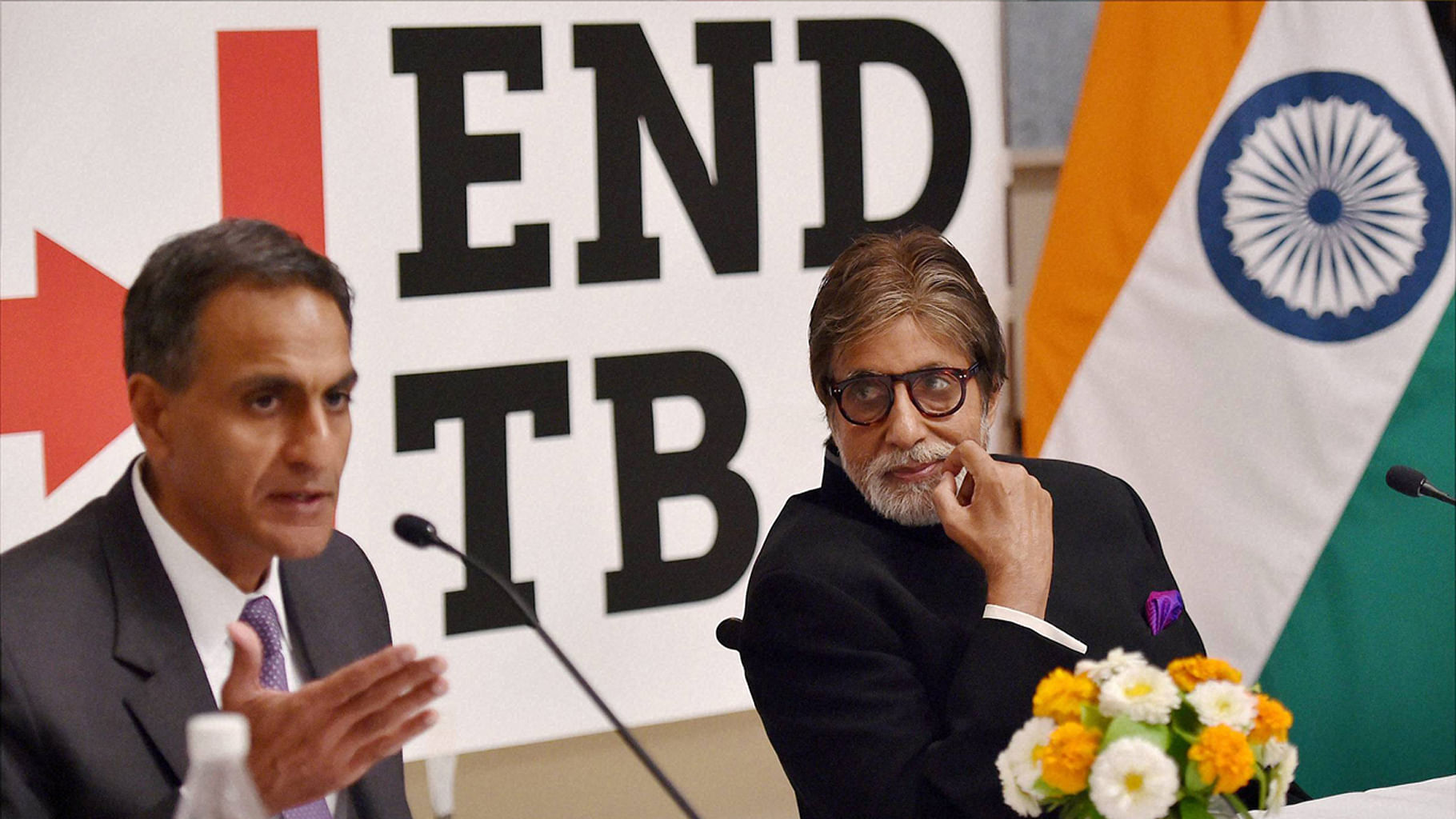 

Bollywood actor Amitabh Bachchan and US Ambassador to India Richard Verma during a press conference. (Photo: PTI)