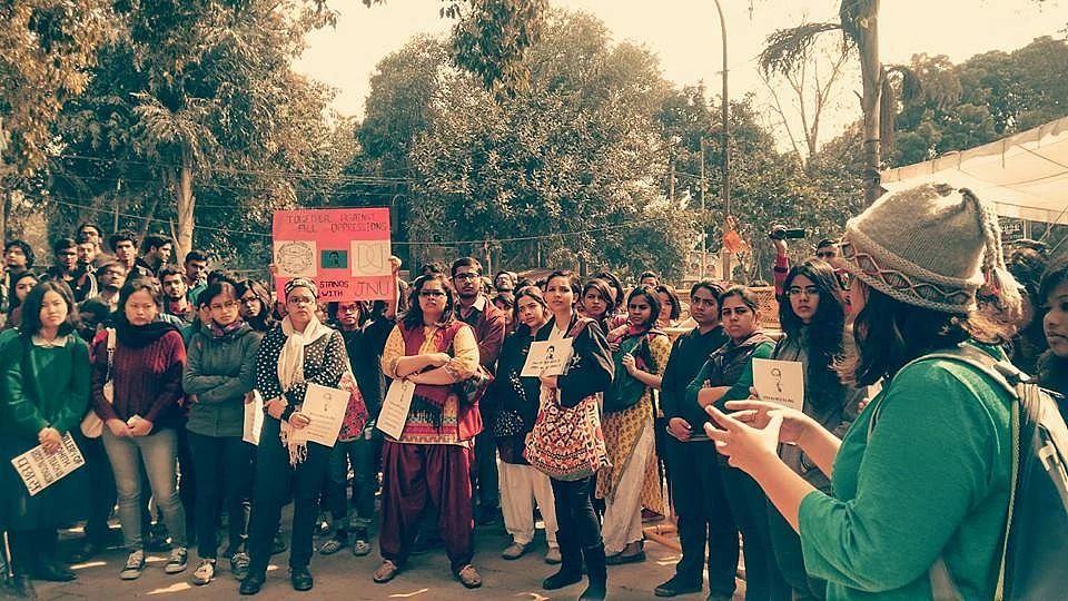 Accommodation for women are often more expensive than those for men. (Photo Courtesy: <a href="https://www.facebook.com/pinjratod/photos">Facebook/Pinjra Tod</a>)