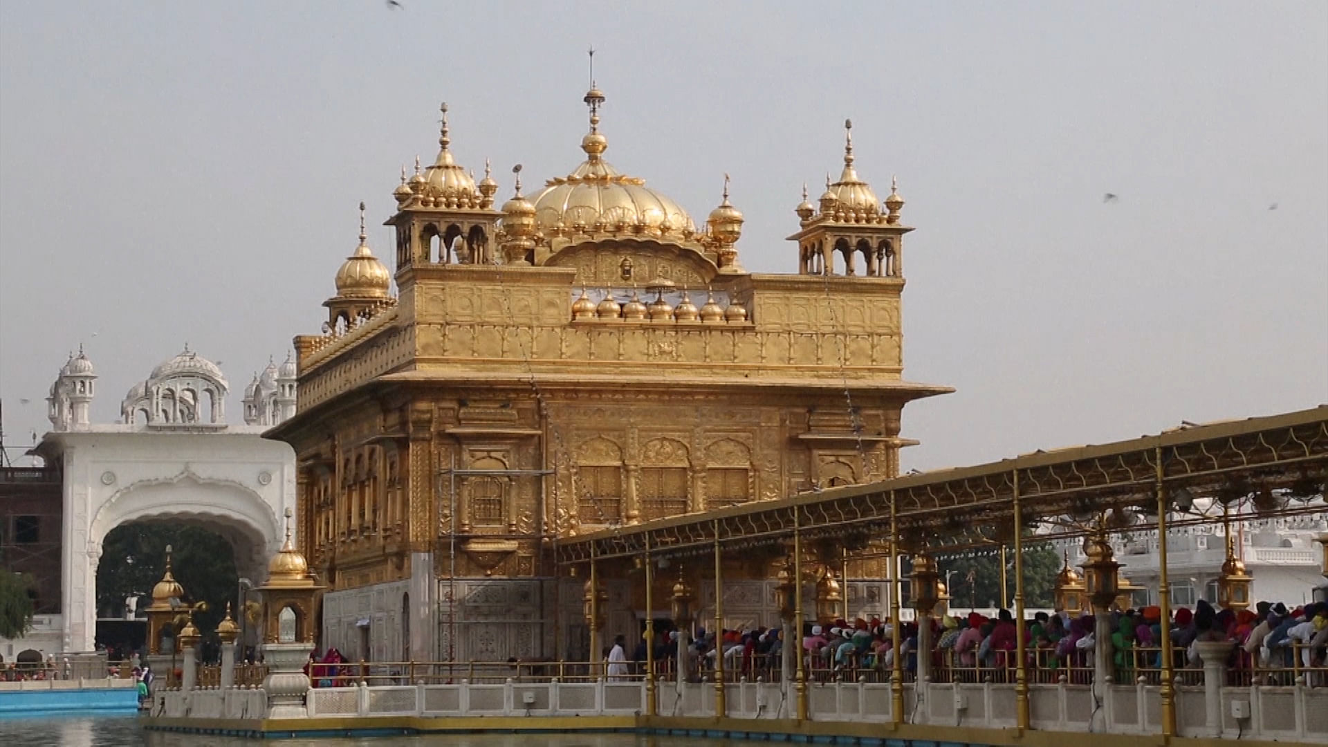 The chronic air pollution blanketing much of northern India is now threatening the Golden Temple.  