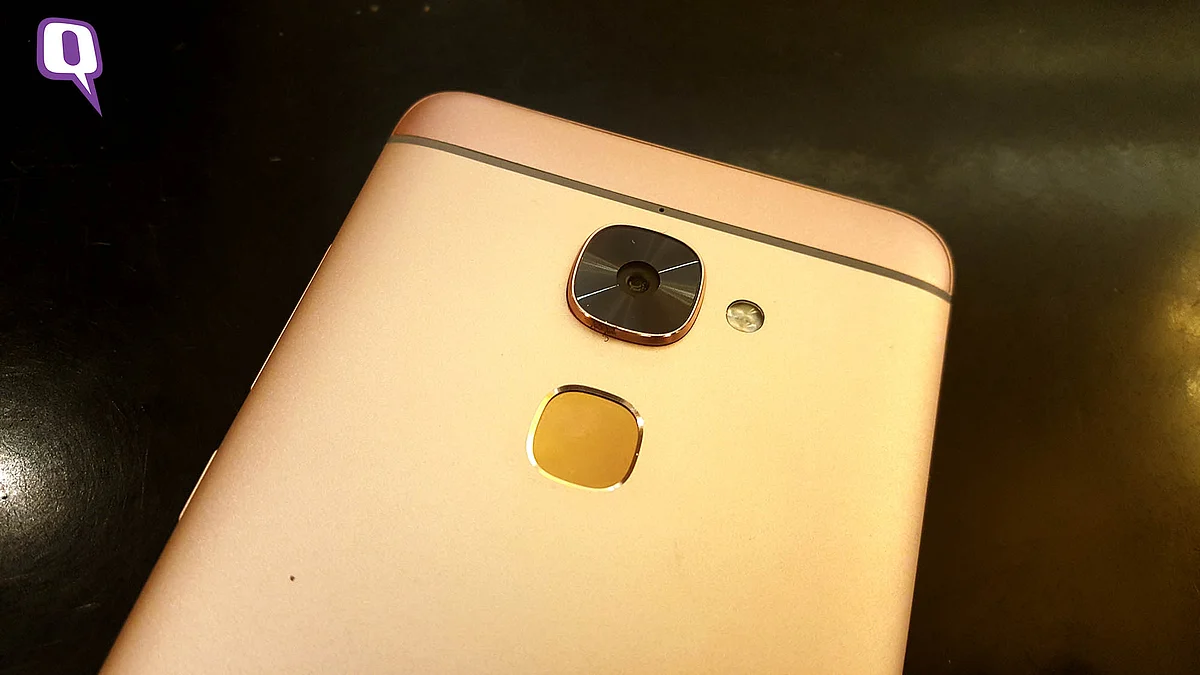 The bumped up 21-megapixel camera. (Photo: <b>The Quint</b>)