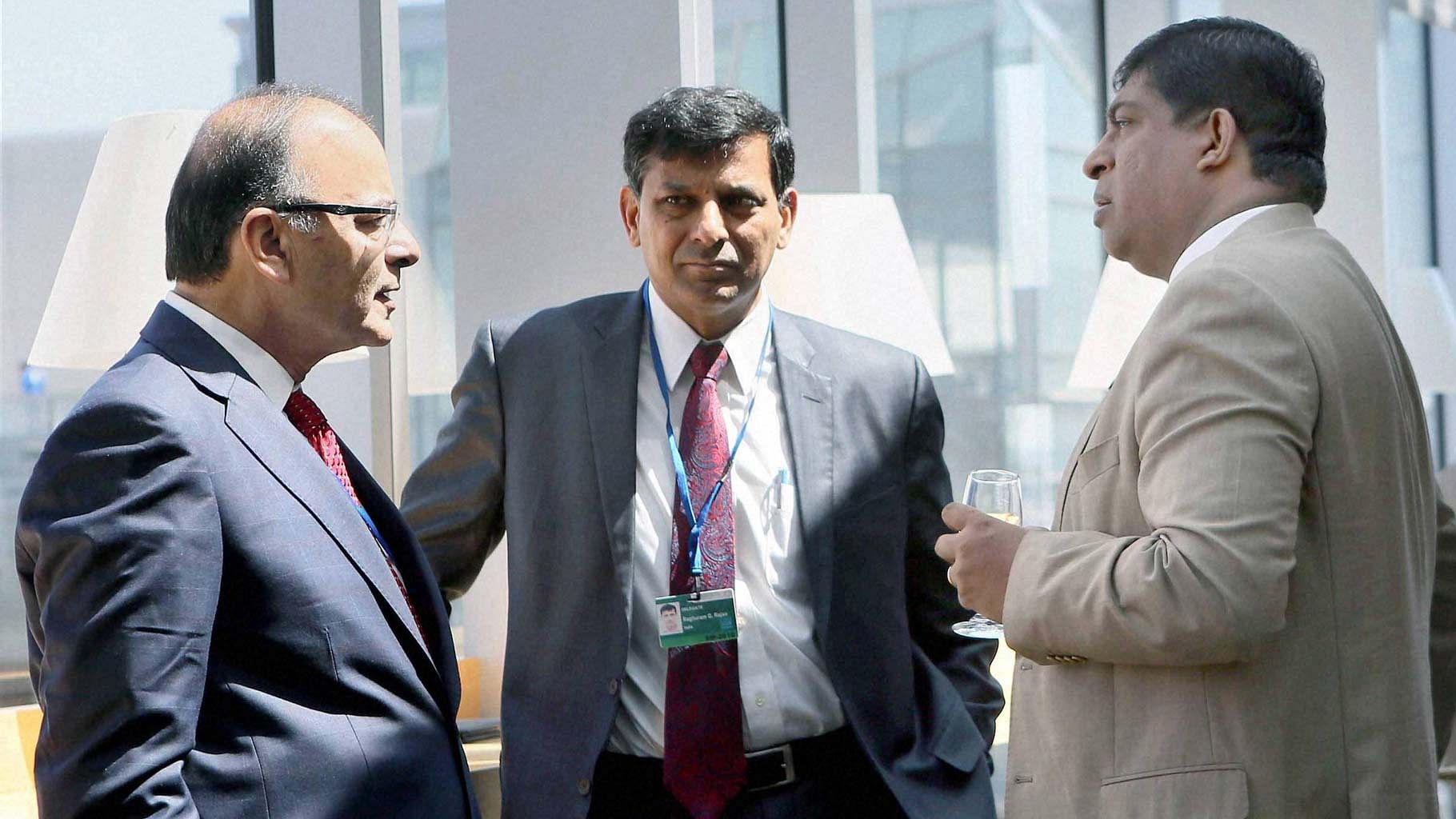 Union Finance Minister Arun Jaitley, RBI Governor Raghuram Govind Rajan and Ravi Karunanayake, Finance Minister of Sri Lanka at IMF 2016 Spring Summit in Washington DC on Friday, 15 April 2016. (Photo: PTI)