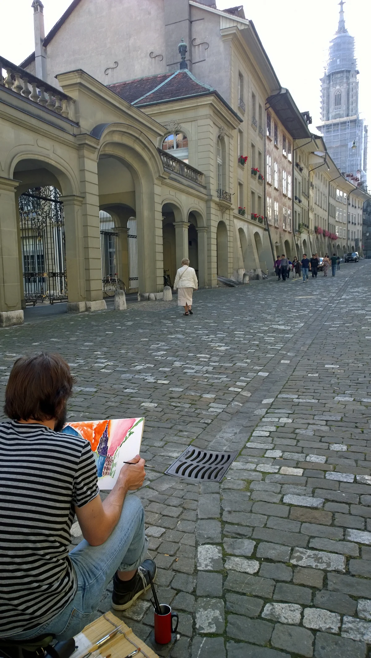 An artist sketching the cathedral. (Photo Courtesy: Ashwin Rajagopalan)