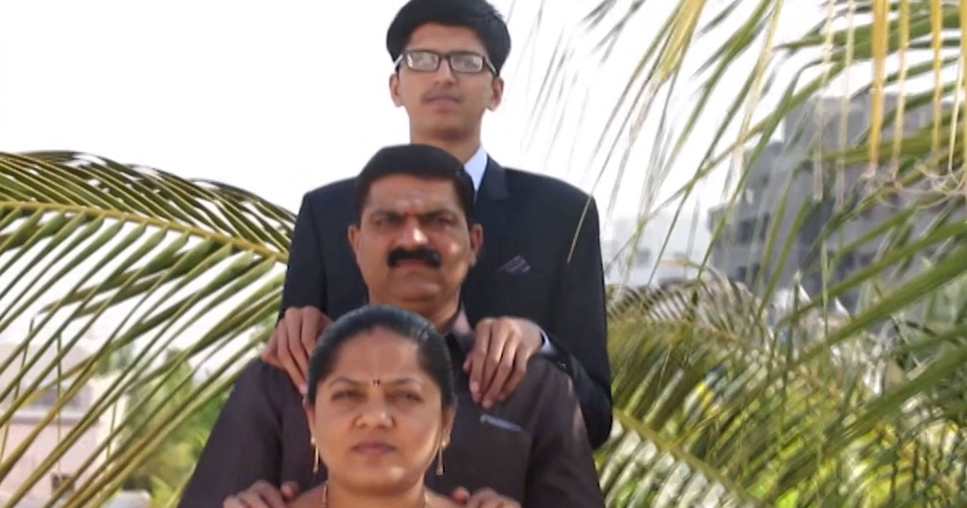 India's tallest schoolboy Yashwant Raut is 6ft 7in at 14 reveals