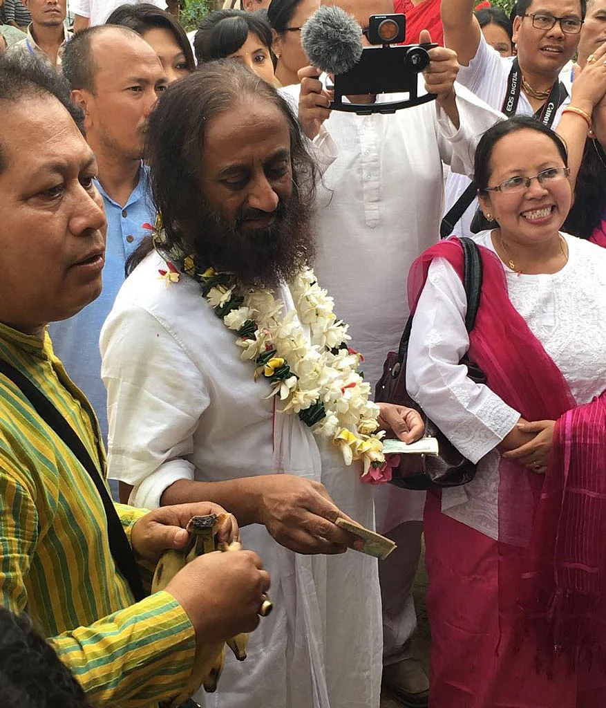 How acceptable is Sri Sri Ravi Shankar as a go-between to the hard core militant leaders? (Photo: Suresh Babu)