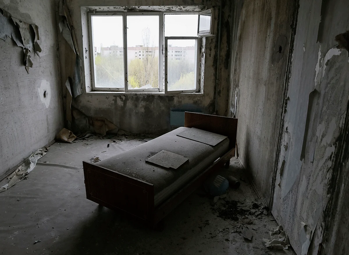 An abandoned bedroom in a derelict apartment in Pripyat, Ukraine. (Photo: Reuters)