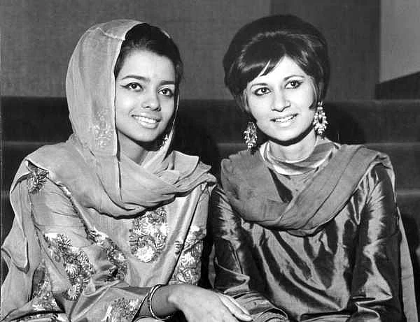 Persis Khambatta and Meher Mistry. (Photo: <a href="http://handle.slv.vic.gov.au/10381/219413">State Library of Victoria/Herald & Weekly Times Limited portrait collection</a>.)