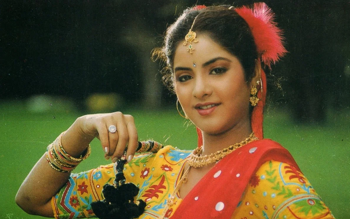 Divya Bharti made her debut in the Telugu film <i>Bobili Raja </i>with Venkatesh 