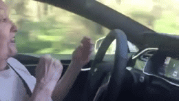 This grandmother’s panic inside a self-driving car is breaking the internet.