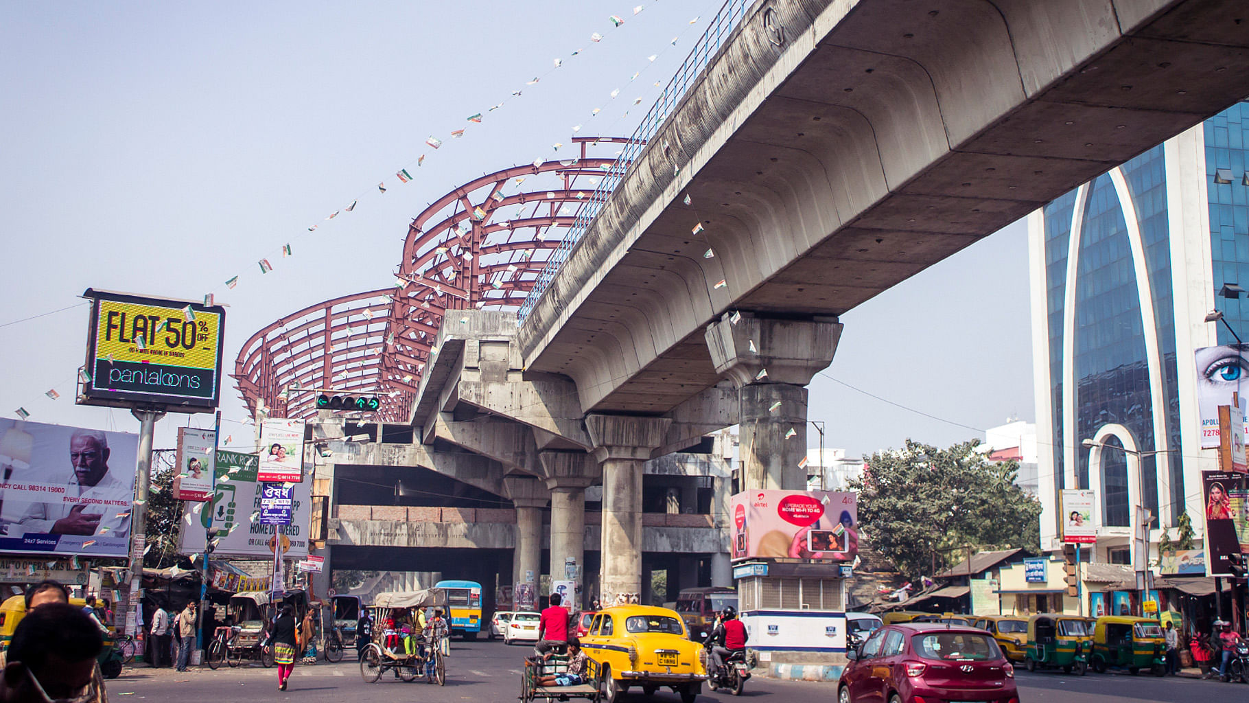 A flyover at Kolkata’s Salt Lake township. (Photo: iStockphoto)