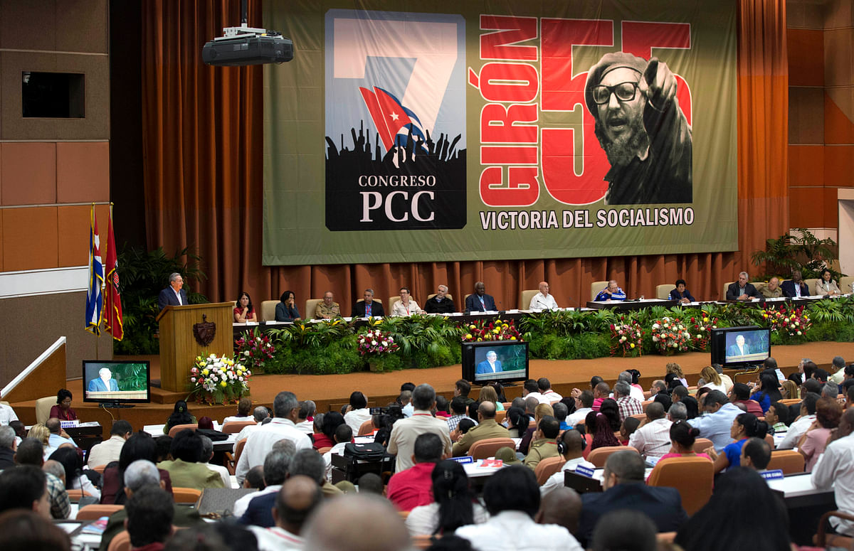 ‘We must tell our brothers in Latin America and the world that the Cuban people will be victorious.’