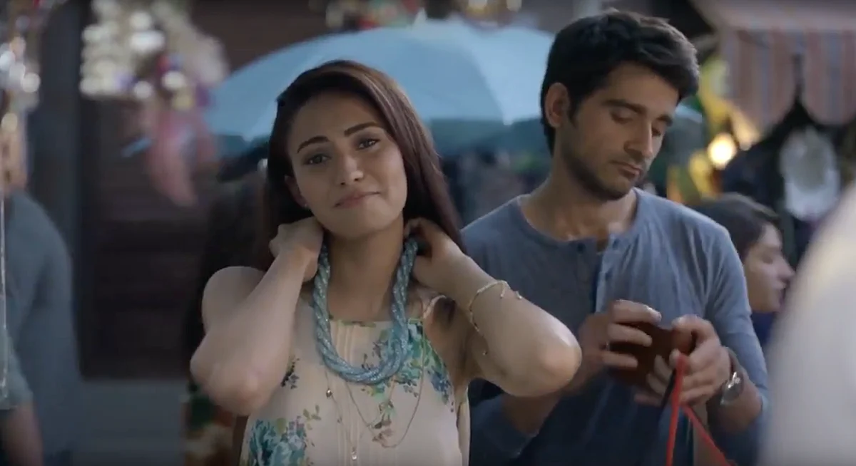 A ditzy shopaholic, and a helpless boyfriend who pays for her. (Photo courtesy: Screenshot of the <a href="https://www.youtube.com/watch?v=d-zflWyf7Os">Ola ad</a>)