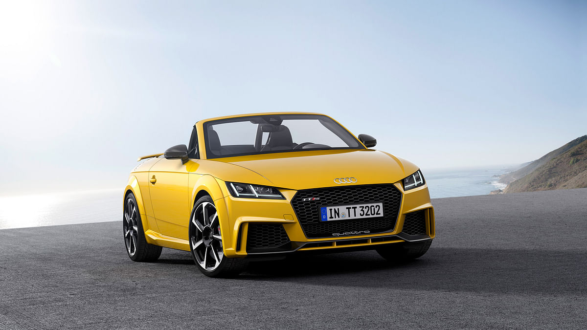 Audi says that this is the most powerful Audi TT that has ever been created and comes as a convertible too!
