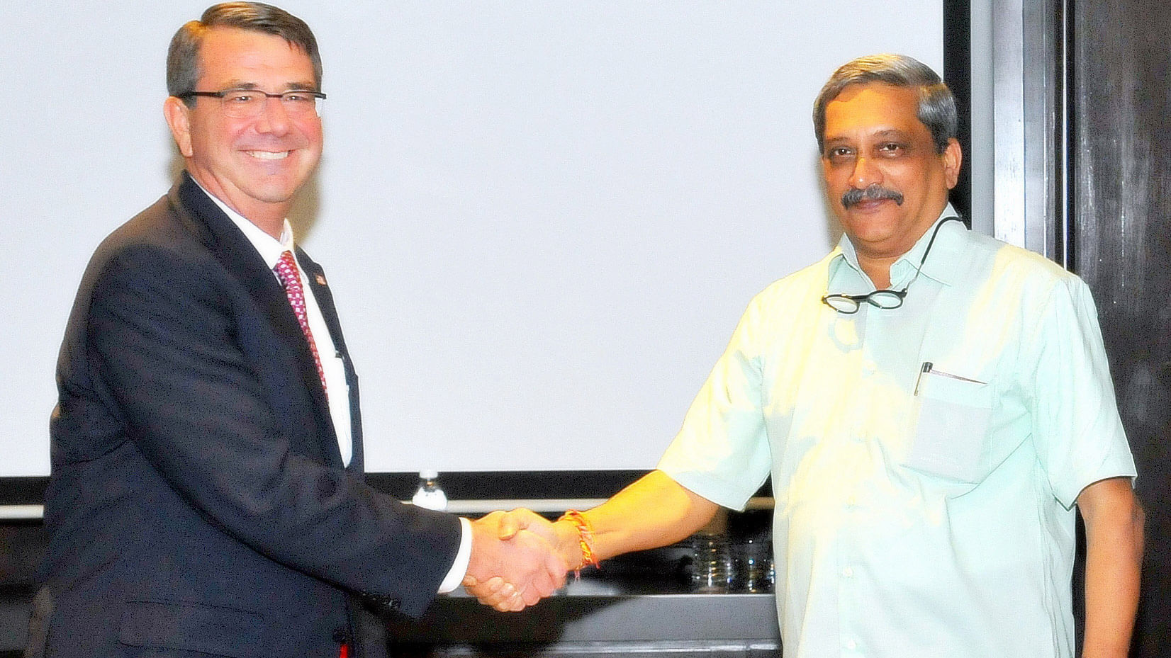

Union Minister for Defence Manohar Parrikar with US Secretary of Defence  Ashton Carter during the 3rd ASEAN Defence Ministers’ Meeting in Kuala Lumpur, Malaysia on 3 November 2015. (Photo: IANS)