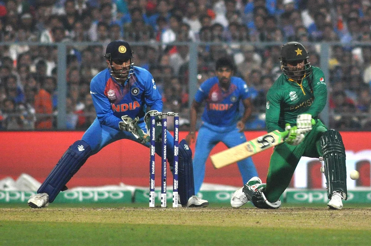 The Pakistan team’s arrived in India for the World T20 was delayed after the Government refused to give them security clearance. (Photo: IANS)