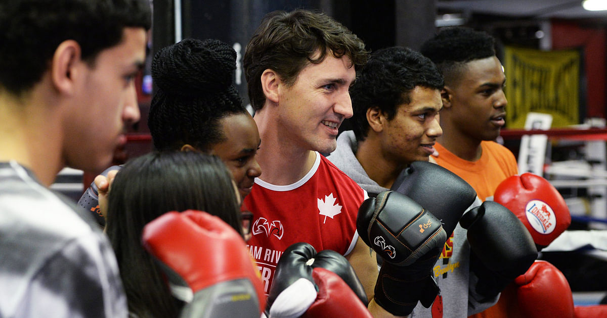 Canadian Pm Trudeau Slips From Political Ring To Boxing Ring