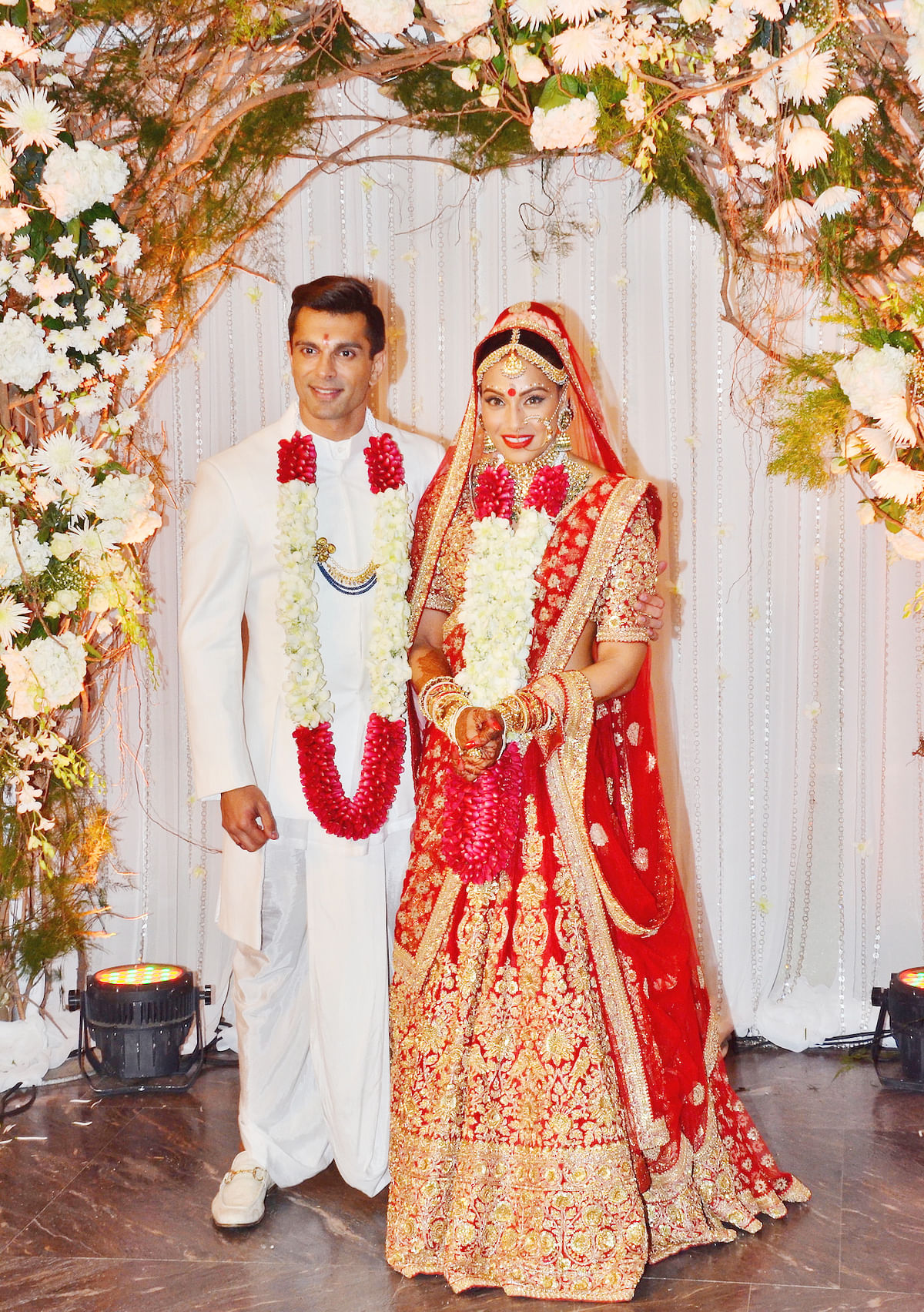  Bipasha Basu and Karan Singh Grover pose after their wedding