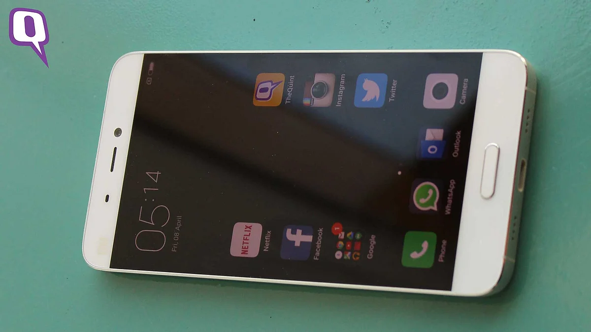 Xiaomi Mi5. (Photo: <b>The Quint</b>)