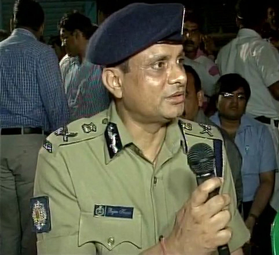 The tragic collapse of the flyover has put on hold the decision regarding Kolkata’s Police Commissioner Rajeev Kumar.