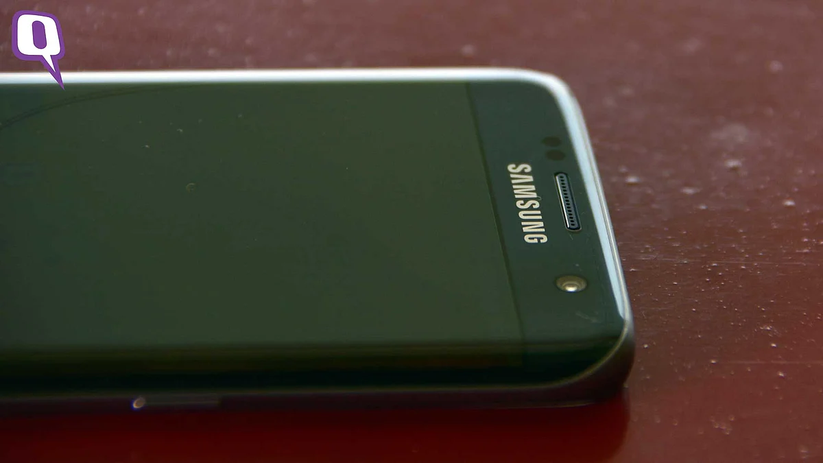 Samsung Galaxy S7 Edge. (Photo: <b>The Quint</b>)