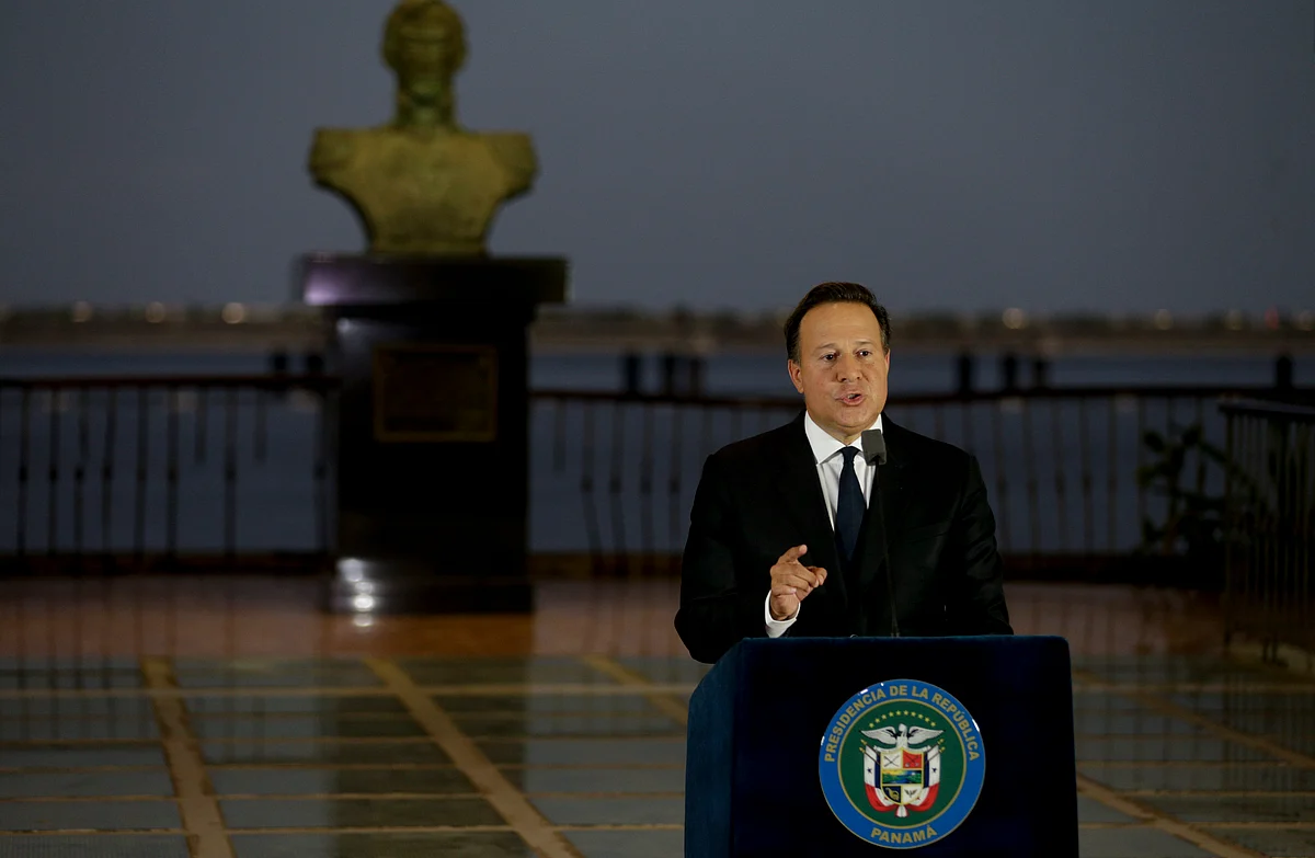 Panama’s President Juan Carlos Varela gives a televised statement to the nation, in Panama City. (Photo: AP)