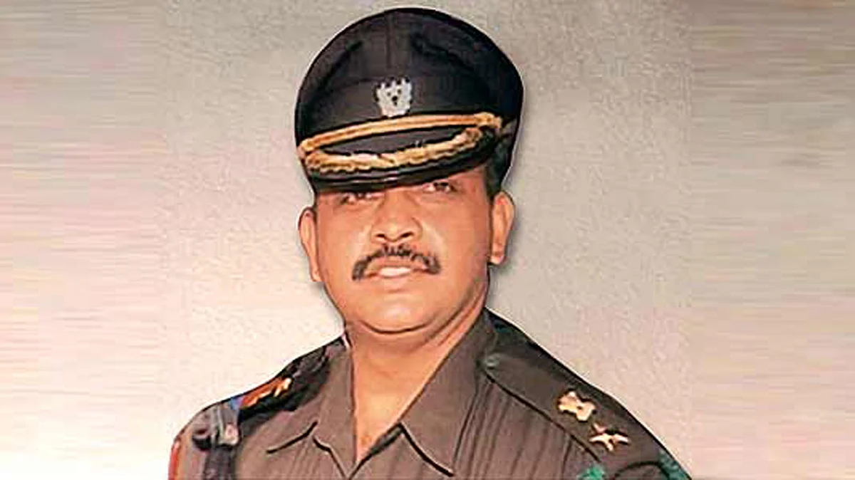 Lt Col Purohit still faces MCOCA but the case against him stands considerably weakened. (Photo Courtesy: <a href="http://photogallery.outlookindia.com/images/gallery/20120628/lt_col_prasad_shrikant_purohit_550_20120709.jpg">Outlook Magazine</a>)