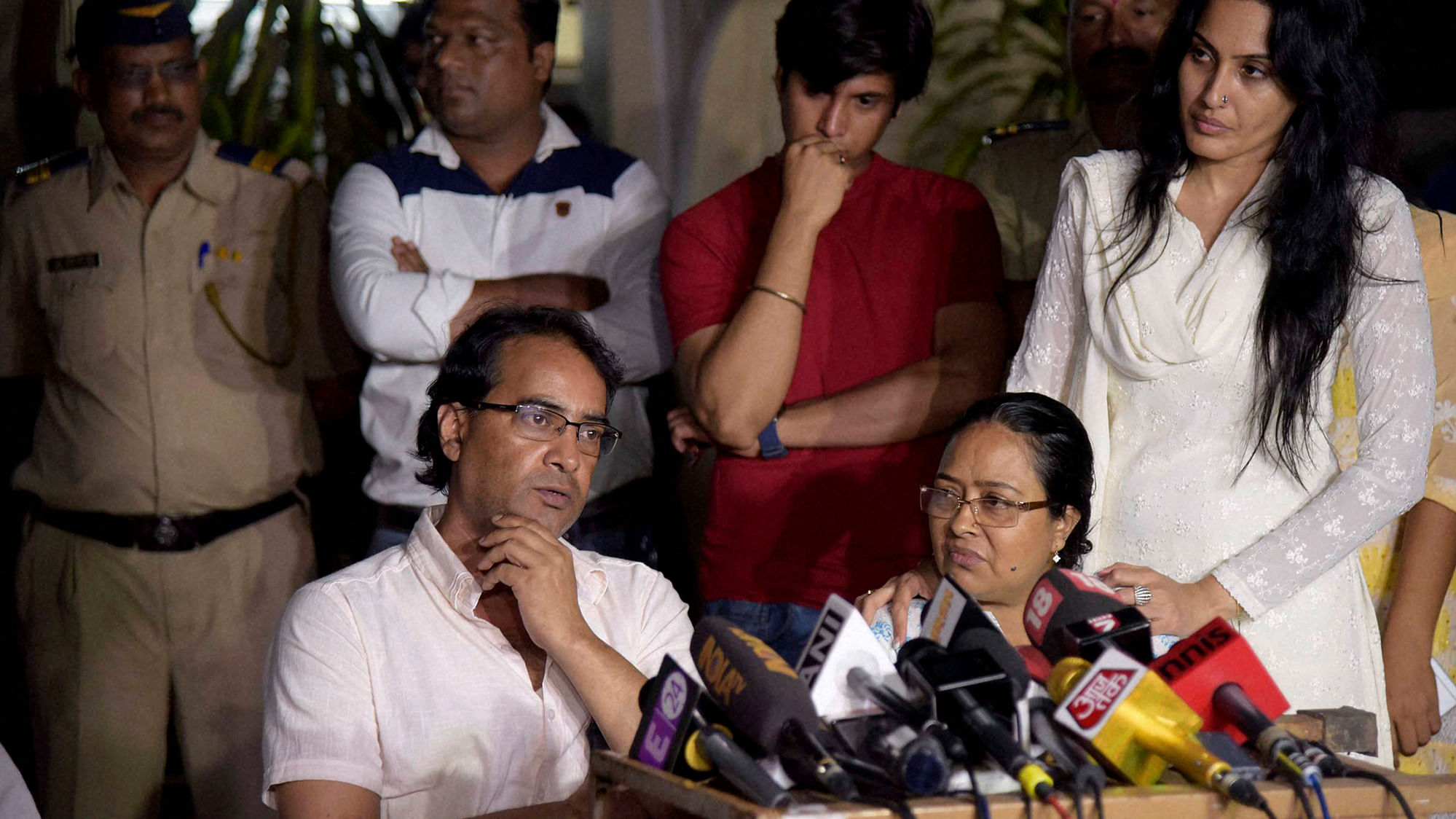 Parents of Pratyusha Banerjee, Soma and Shankar Banerjee addressing a press conference in Mumbai on Tuesday. (Photo: PTI)  &nbsp;