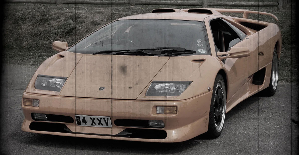 Lamborghini Diablo. (Photo altered by <b>The Quint</b>)