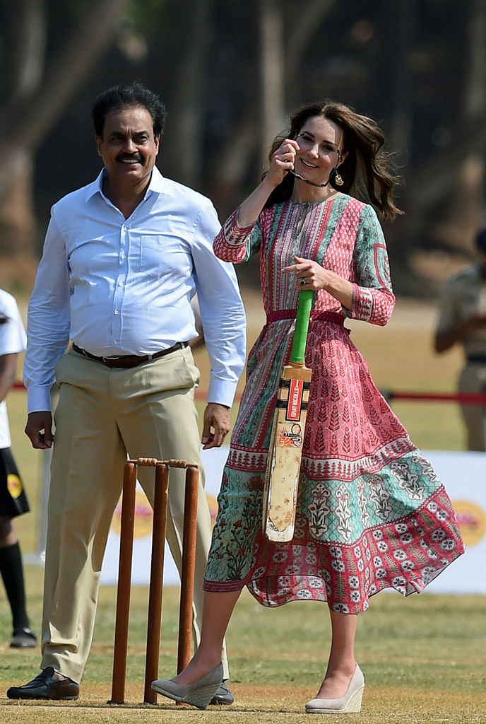 The Royal Couple of Cambridge played cricket in Mumbai with master blaster Sachin Tendulkar.