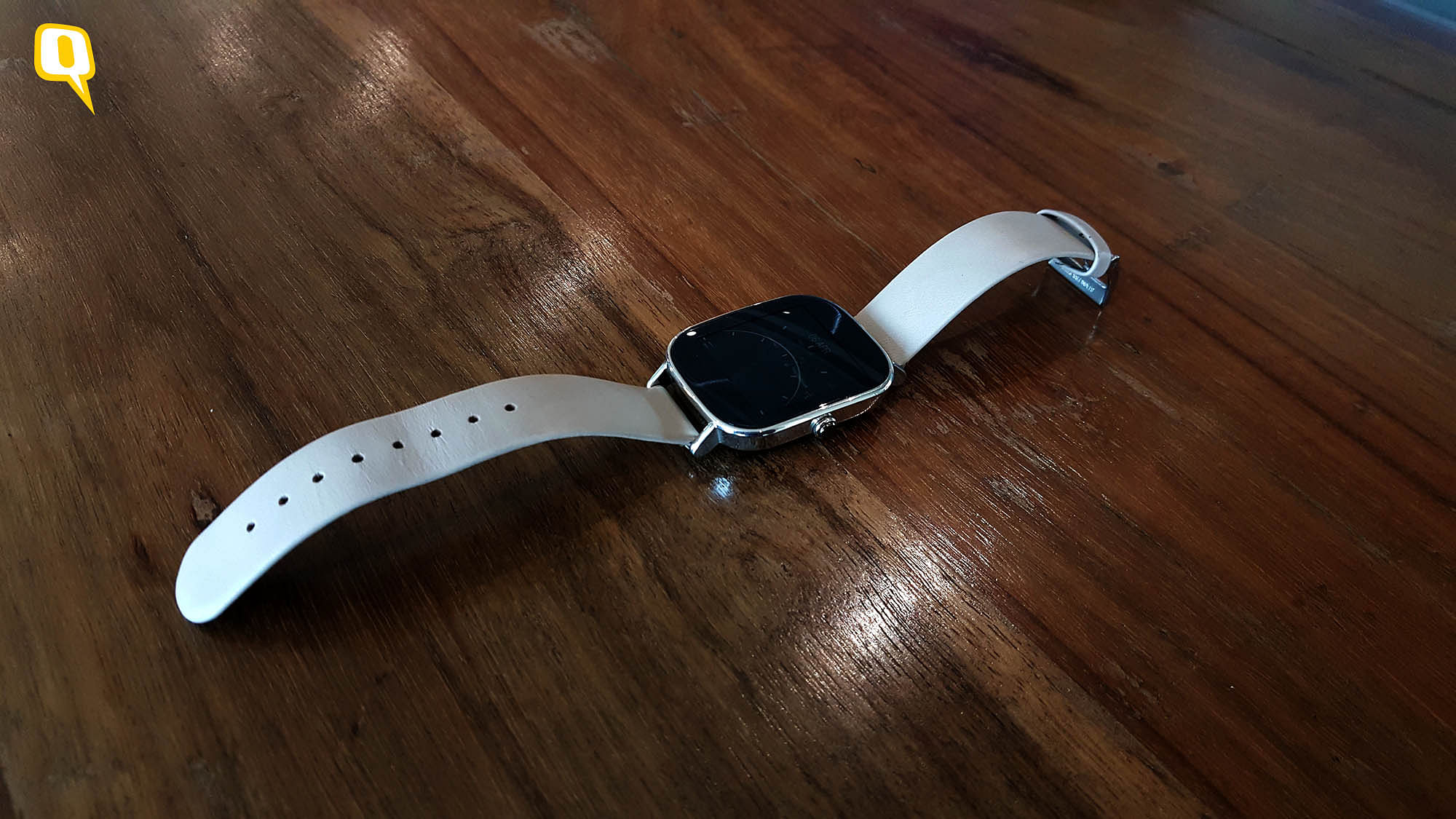 Asus ZenWatch 2. (Photo: <b>The Quint</b>)