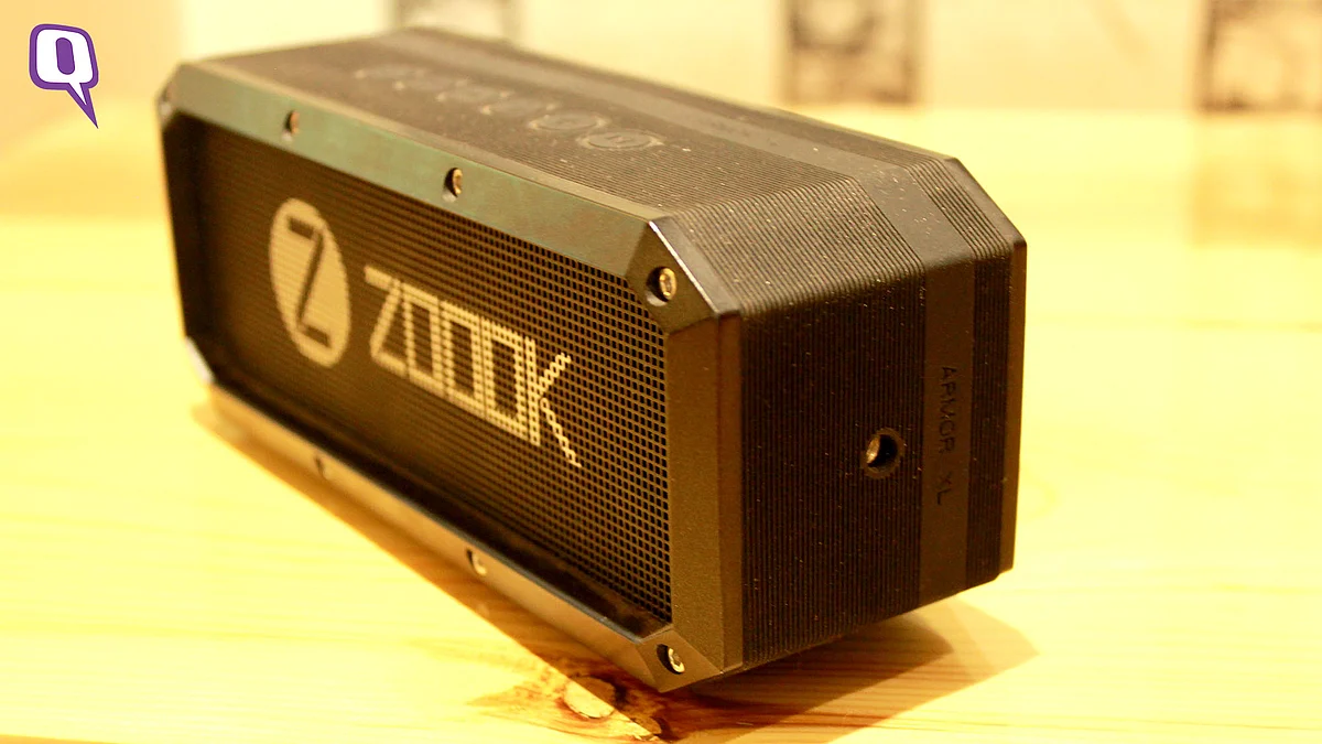 Zook Armour also has 3.5-mm audio jack. (Photo: <b>The Quint</b>)