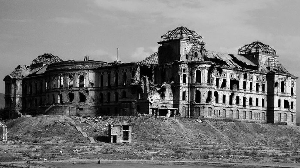 The ruins of Darul Aman Palace. (Photo Courtesy: Twitter/<a href="https://twitter.com/ashrafghani">@ashrafghani</a>)