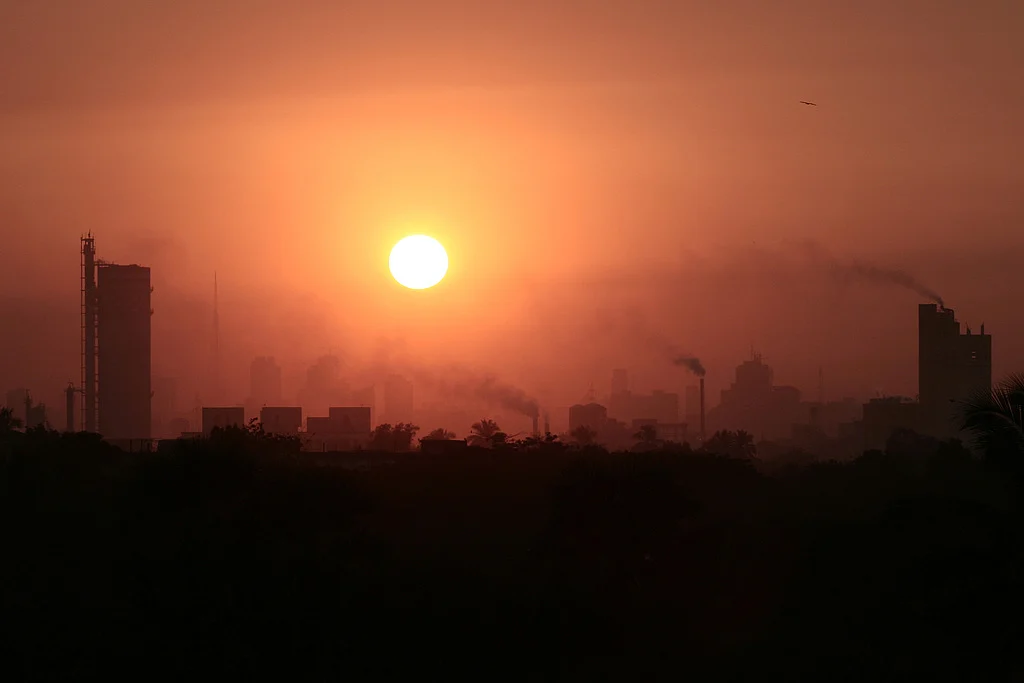 Levels of air pollution are high in cities like Mumbai. (Photo Courtesy: Flickr/Avinash Anand)