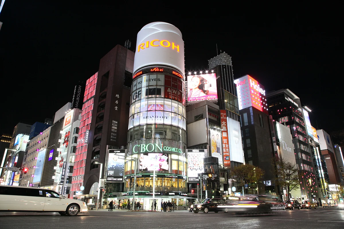 Ginza is a magnet for high-fashion brands. (Photo Courtesy: Japan National Tourism Organization)