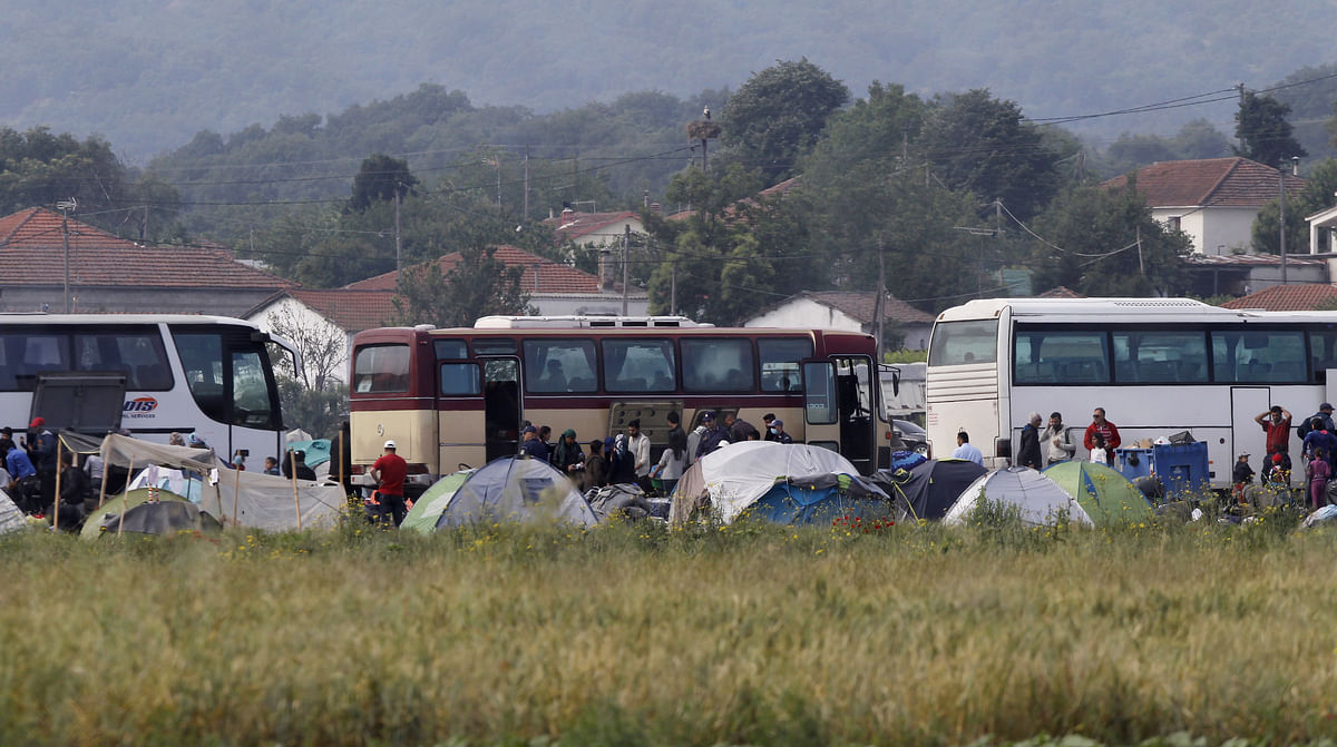 The migrants were moved to state-run centres at Idomeni in difficult, overcrowded conditions with poor sanitation.